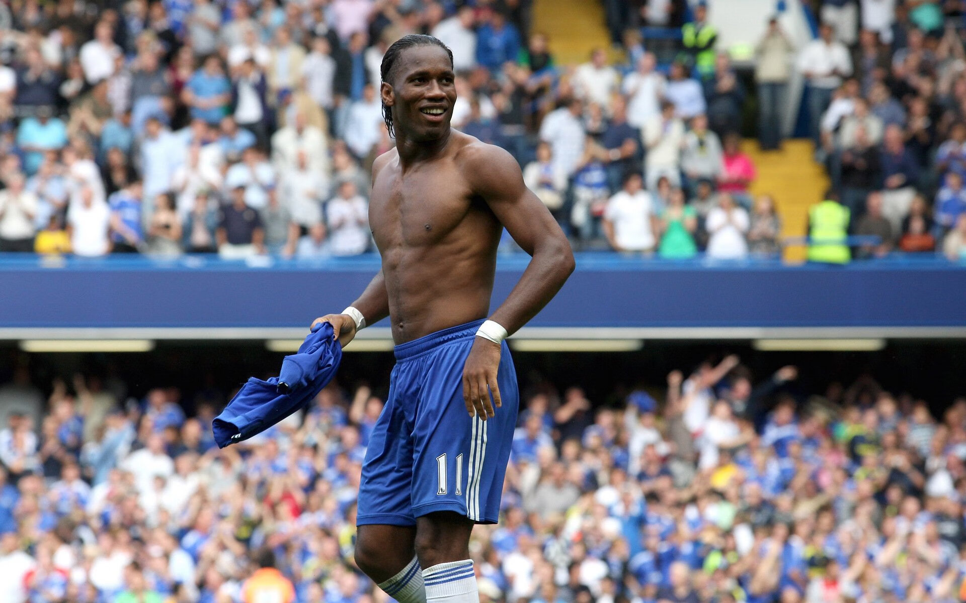 青训球员首次亮相正式比赛完成破门展现巨大潜力,青训队啥意思